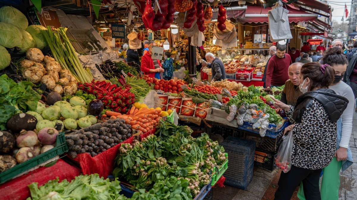 'Halkın enflasyonu' katlanıyor: Gıda fiyatlarında son 5 ayda yüzde 41,8 artış