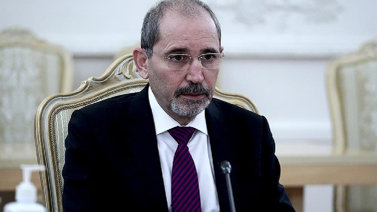 Ürdünlü bakan Safedi’den İsrail’e sert tepki: Filistinlileri öldürerek güvende kalamazlar