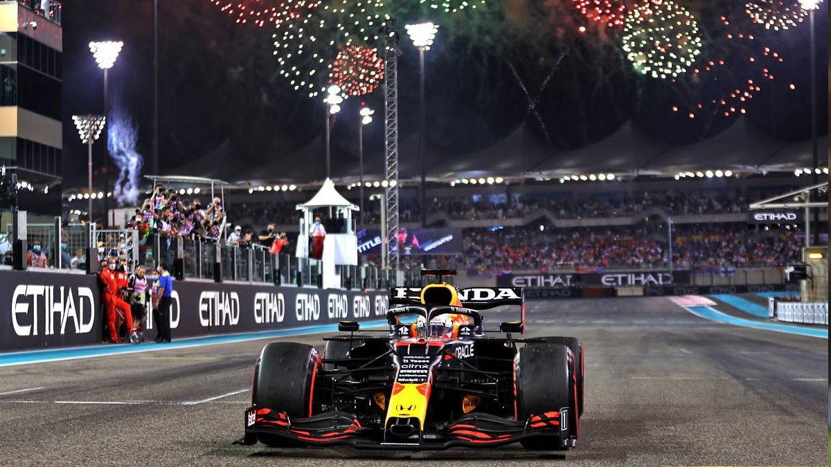 F1 Abu Dabi Grand Prix'sinde pole pozisyonu Verstappen'in