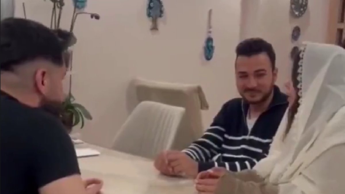 Mehir için öyle bir şey istedi ki... Odadakiler kahkahaya boğuldu