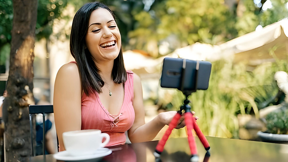 Videolarının izlenme sayısını o yöntemle artırdı: 4 ayda 415 bin dolar kazandı!