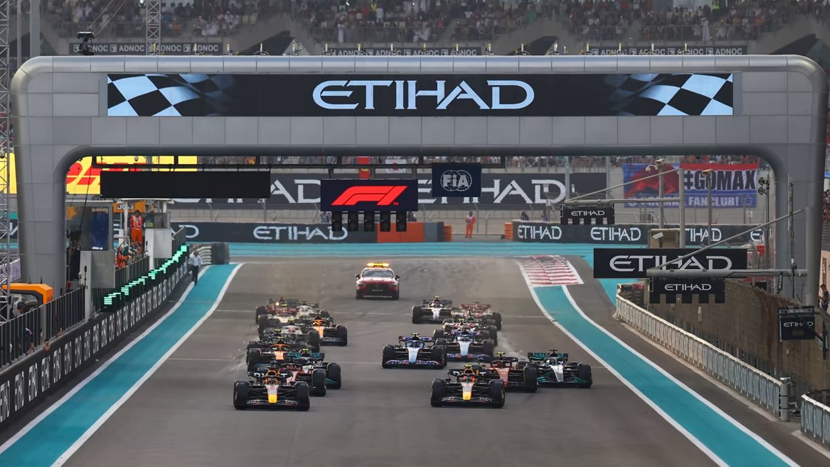 Formula 1'de Verstappen fırtınası devam ediyor! Sezonun son yarışını da kazandı