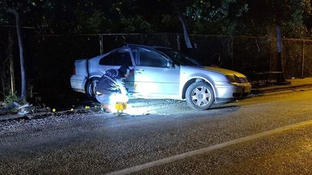 Kamyonla otomobil çarpıştı: Ölü ve yaralılar var