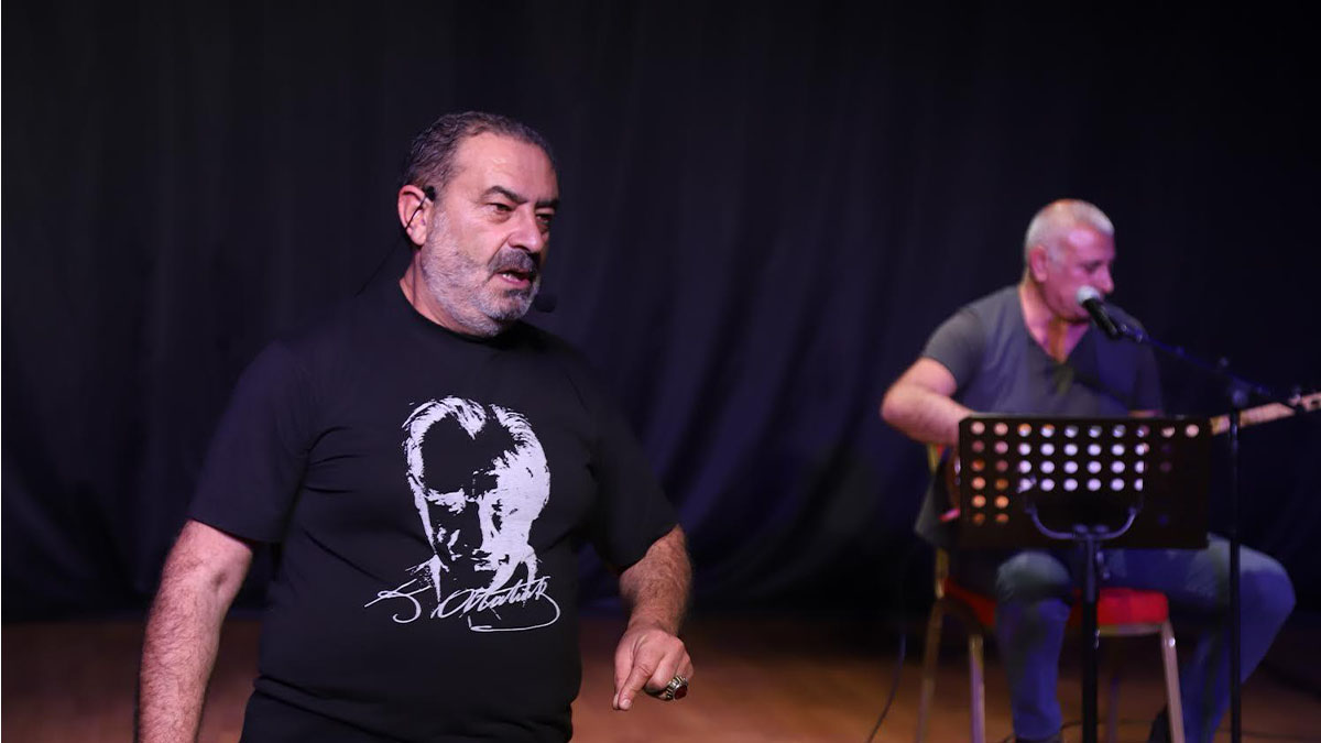 Kartal’da Cumhuriyetin 100. Yıl coşkusu, şiir ve türkülerle bir kez daha yaşandı