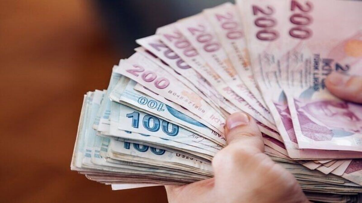O banka talih kuşunu uçurdu! Başvuran 2.500 TL’yi cebine koyacak: Üstelik 10 kere yararlanma hakkı var