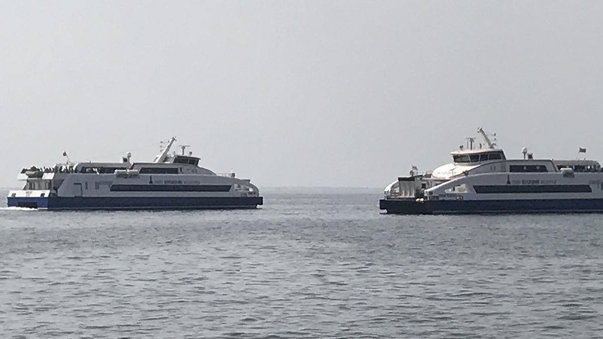İzmir'de vapur seferleri normale döndü