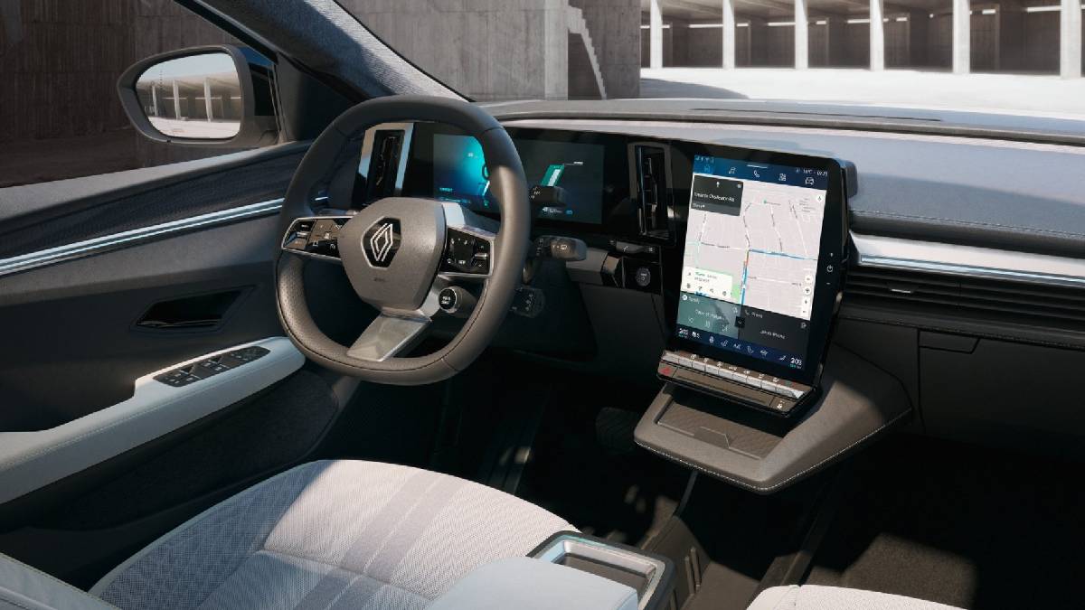 Ve Scenic de elektrikli oldu! 680 km karma menzille geliyor... Fiyatı ise...