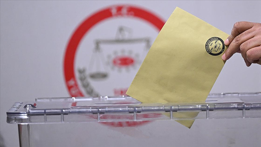 Yerel seçimlerde adaylık için istifa süreci yarın bitiyor: Kimler istifa etmeden aday olabiliyor?