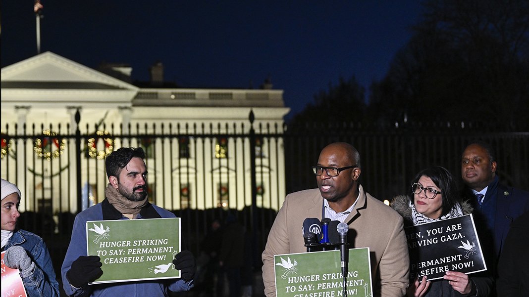 ABD Temsilciler Meclisi Üyelerinden Beyaz Saray önünde 'Gazze' eylemi