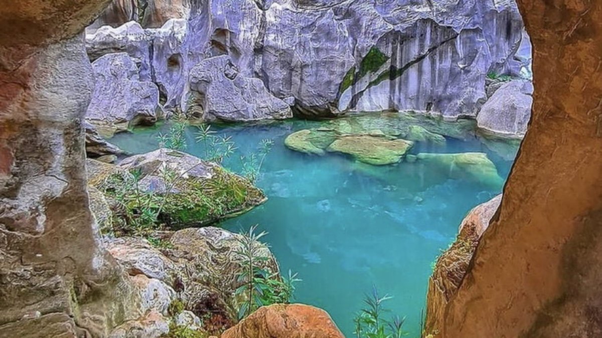 Burası Amerika'da İtalya'da değil Türkiye'de! Kimse bilmiyor, turistler duymasın