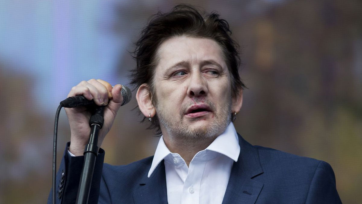 Ünlü müzisyen Shane MacGowan hayatını kaybetti