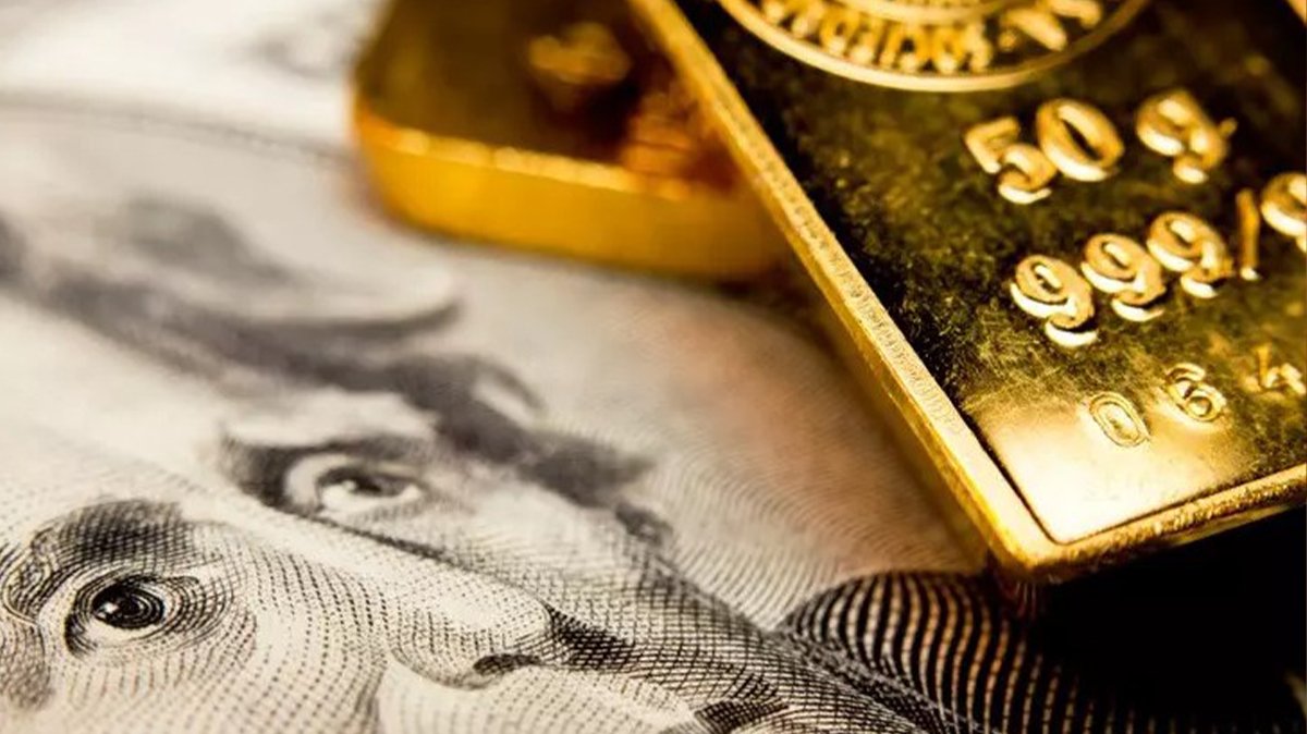Altın, Fed'in açıklaması öncesi yükseliyor