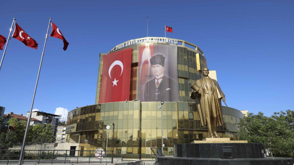 Aydın Büyükşehir Belediyesinden evcil hayvan rehabilitasyon merkezi ile ilgili ​​​​​​​açıklama