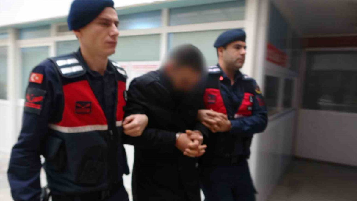 Eski sevgili dehşeti! Genç kadın KADES'e basarak kurtuldu