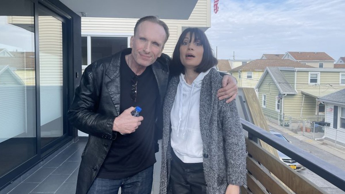 Ayça Varlıer dünyaca ünlü oyuncuyla rol arkadaşı oldu