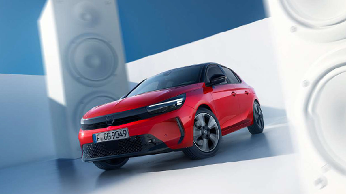 Corsa o fiyatın da altına düştü! Opel'den ikisi bir arada kampanya... Hem düşük faizli kredi hem de dev indirim