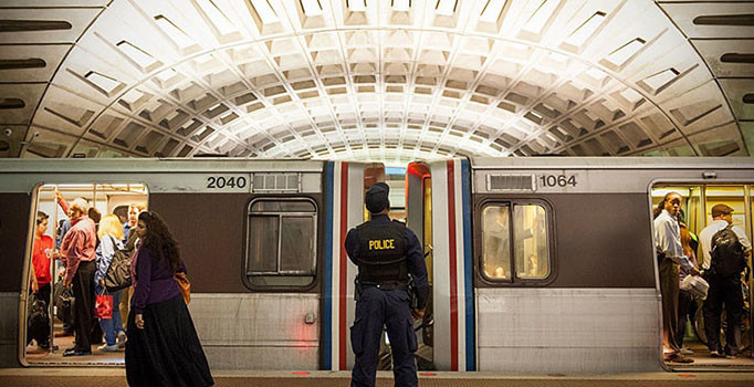 ABD'de ilk defa bir polis terörle suçlandı - Son dakika haberleri