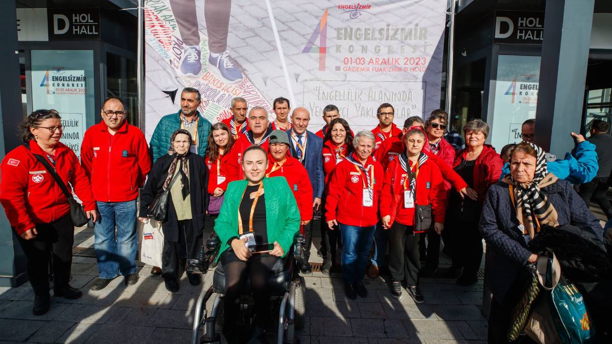 Engelsizmir Kongresi ilk gününde bin 500 ziyaretçiyi ağırladı