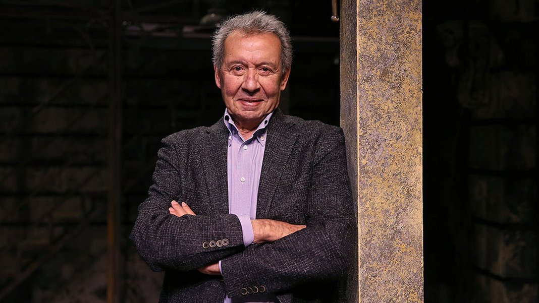 Tiyatro sanatçısı Can Gürzap hayatını kaybetti