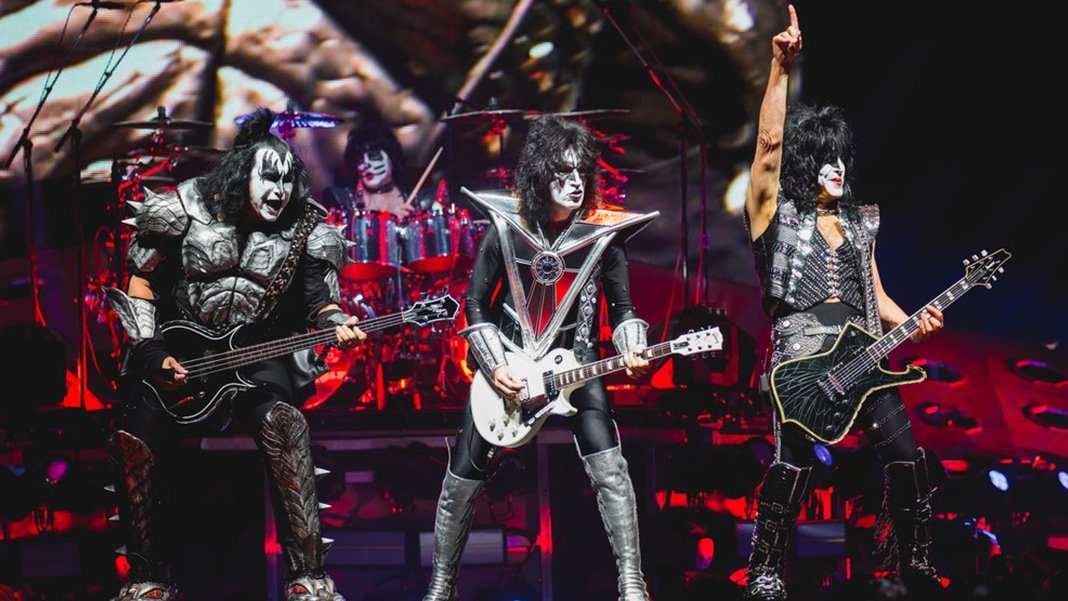 Kiss, 50 yılın ardından son kez sahnede
