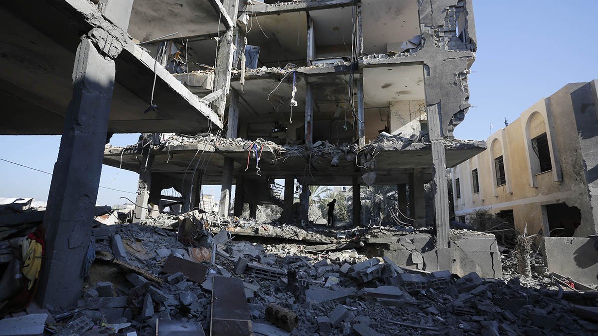 Gazze'de saldırılar sürüyor: Ölü sayısı 15 bin 207’ye yükseldi