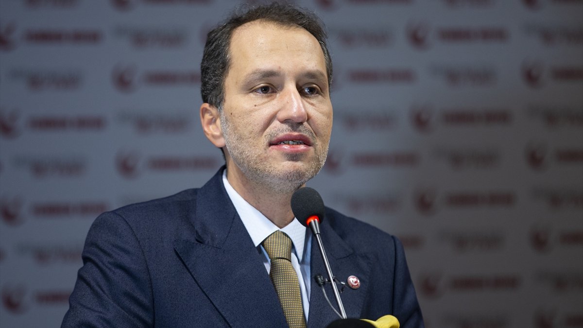 Erbakan'dan Işıkhan'a: Aynı ülkede mi yaşıyoruz?