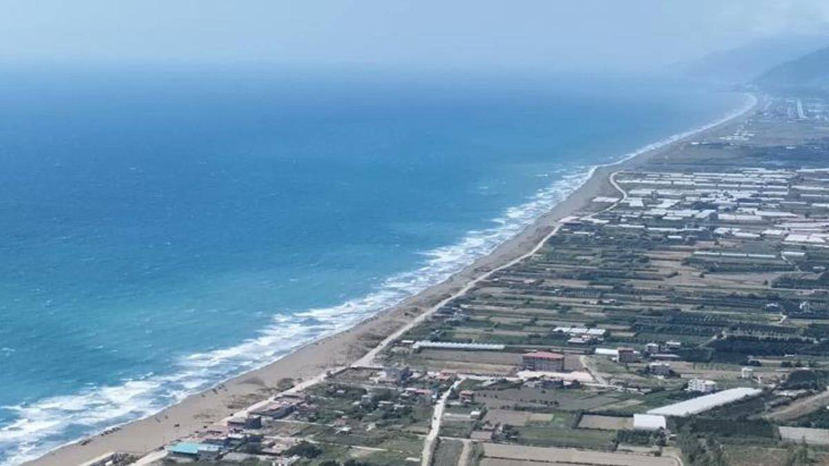 Burası Türkiye’nin en uzun sahili! 14 kilometre uzanan kumsalda zenginlik yatıyor: Hepsi birbirinden değerli