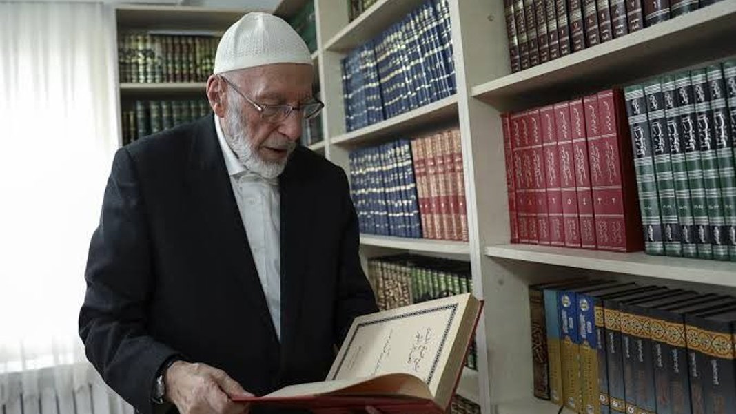 Milli Görüş camiasının acı kaybı: Eski Diyanet İşleri Başkanı Lütfi Doğan Hakk'a yürüdü