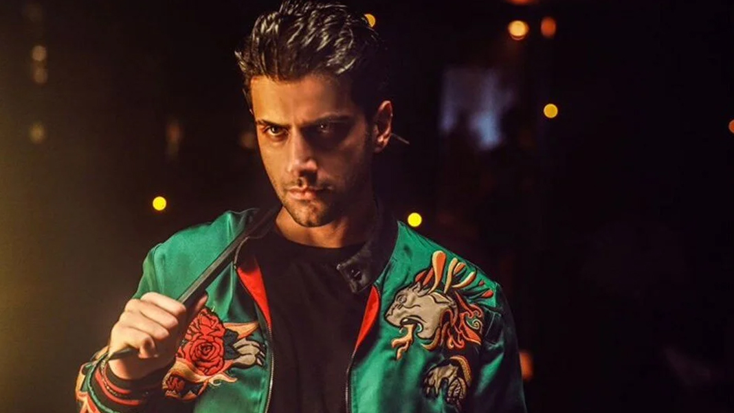 Reynmen yeni ödül alamayınca eskisini çöpe attı