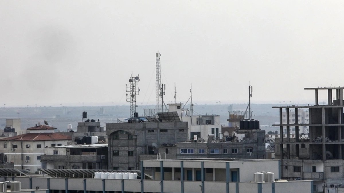 Gazze'nin kuzeyinde iletişim tamamen kesildi