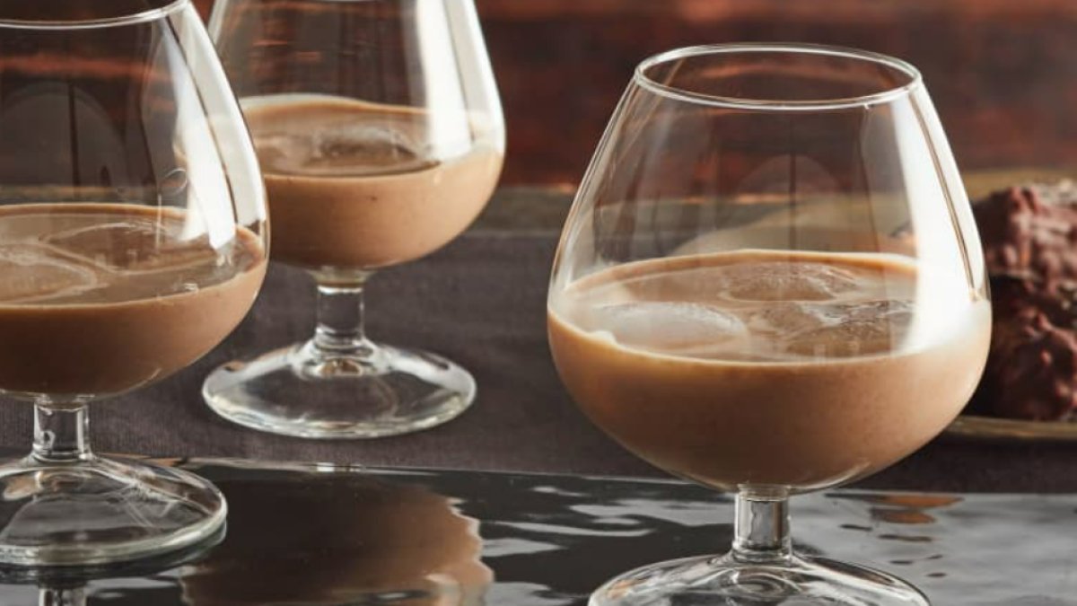 Likör Nedir: Tadıyla Keyif Veren Özel Bir İçki