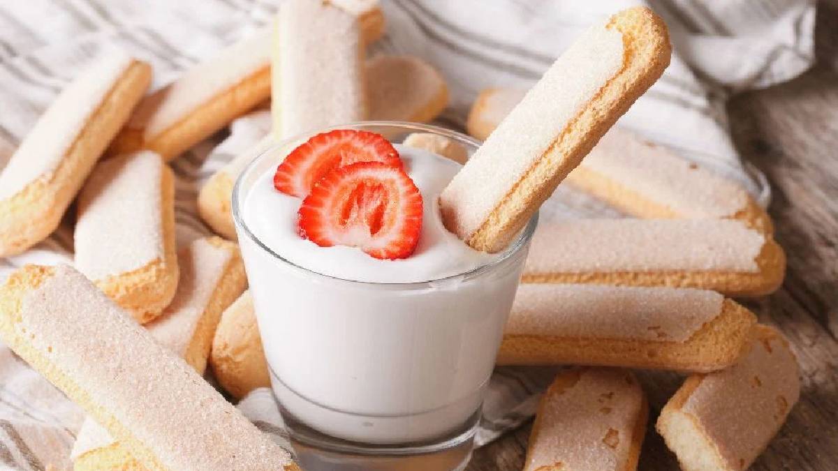 Marketten almaya gerek kalmadı! Sadece 8 adımda kedidili bisküvileriniz hazır! İtalyanların orjinal tarifi…