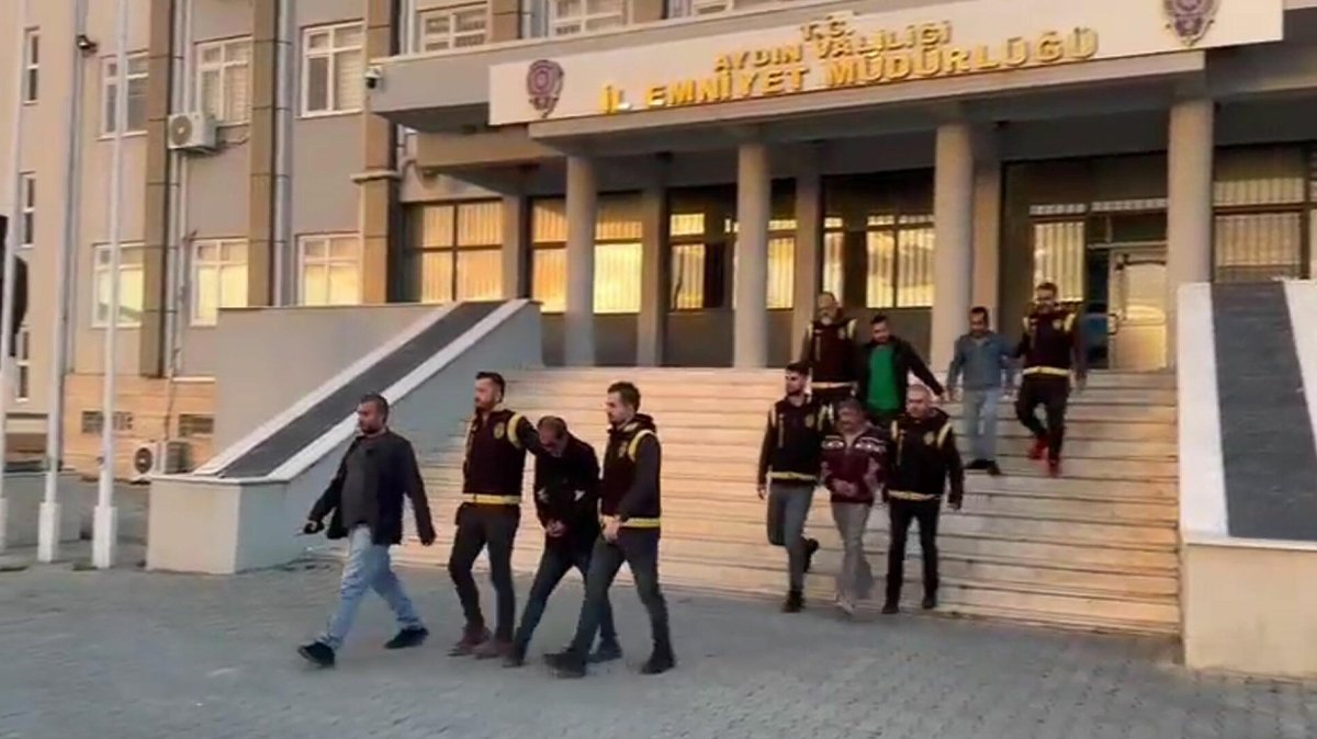 Arkadaşını öldürüp yıllarca maaşını çekti! Cinayeti soğukkanlılıkla anlattı