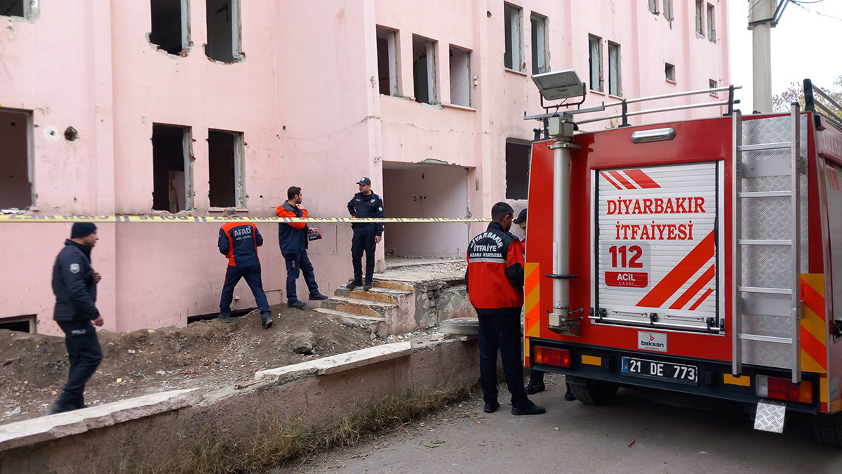 Diyarbakır'da ekipleri harekete geçiren olay! 'Bebek atıldı' iddiası ortalığı karıştırdı