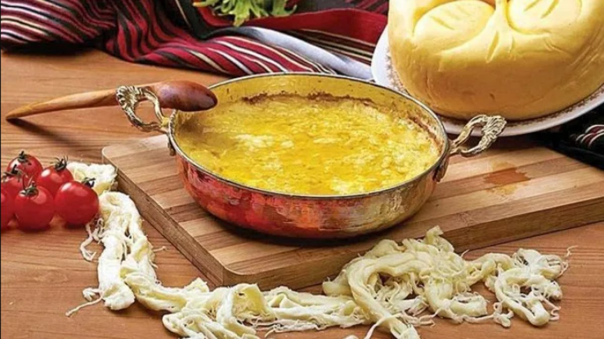 Kuymak Tarifi: Lezzetli ve Hafif Bir Karadeniz Lezzeti