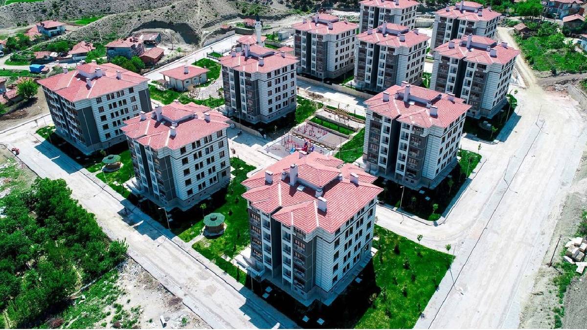 Kira öder gibi ev sahibi olabilirsiniz! Ankara, İstanbul, İzmir… TOKİ’den %25 peşinat ve 72 ay vade seçeneğiyle