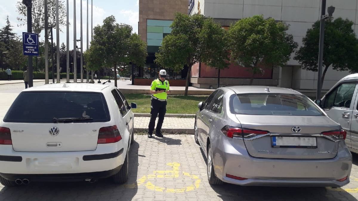 Araç sahipleri bu habere dikkat! Trafik polisleri affetmiyor: 1 günde tam 87 bin TL ceza kesildi