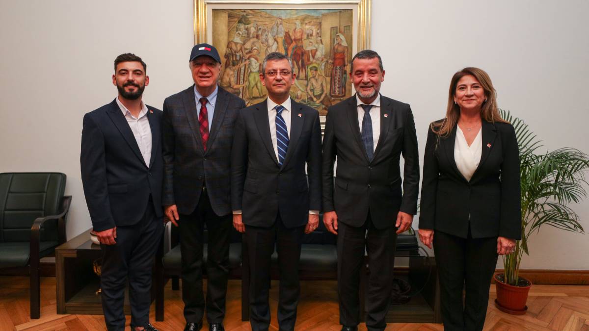 Başkan Engin’den Özgür Özel’e hayırlı olsun ziyareti