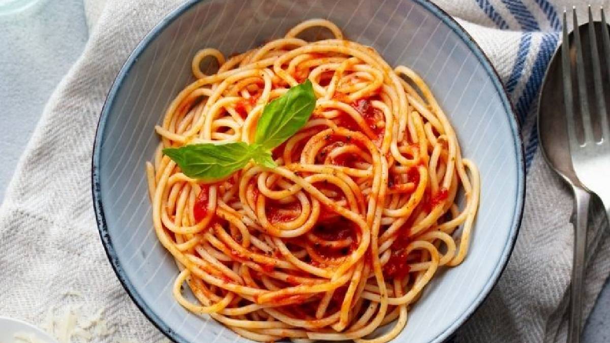 Makarna yapıyorsanız mutlaka yanına ekleyin! Lezzetini ikiye katlıyor! Misafirleriniz bir tabak daha isteyecek