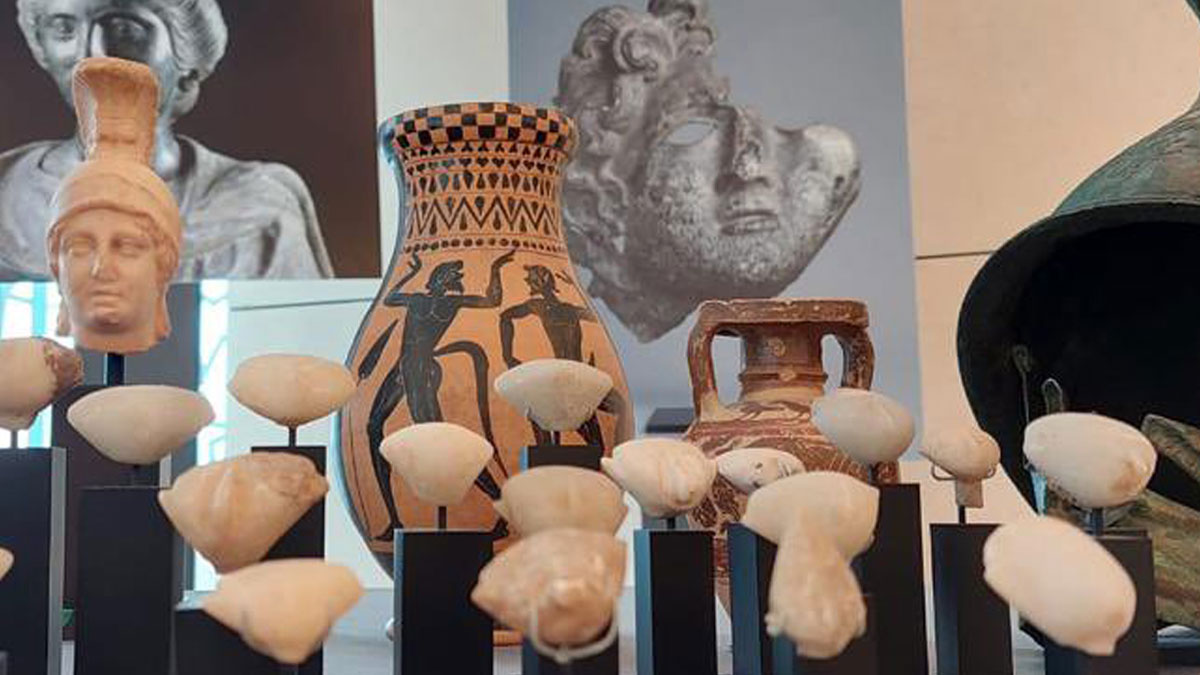 ABD'ye kaçırılmıştı: 41 tarihi eser Türkiye'ye getiriliyor