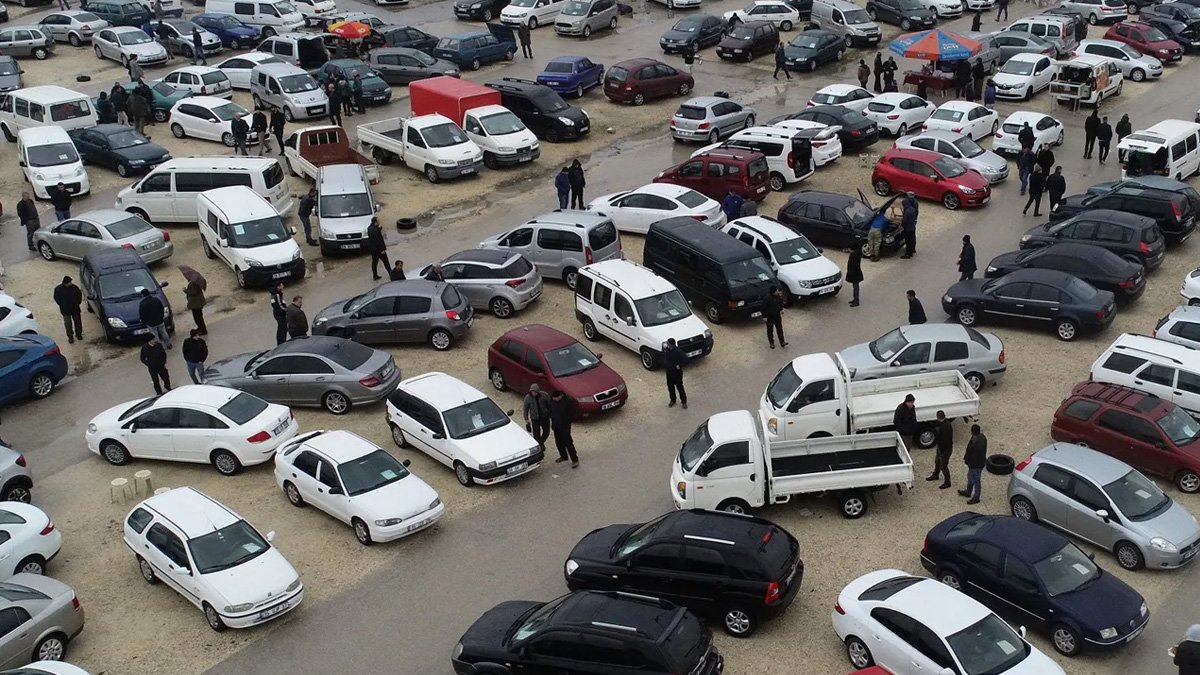 İkinci el otomobilde yeni karar! Otomobil alacak ve satacak herkesi ilgilendiriyor: O süre 6 ay daha uzatıldı