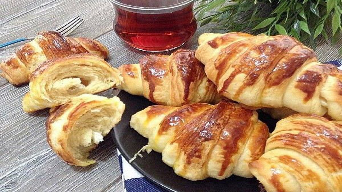 Evinizi pastaneye çeviren sütlü katmer poğaça tarifi! Kabardıkça kabarıyor: Yumuşaklığı eltiyi bile kıskandıracak