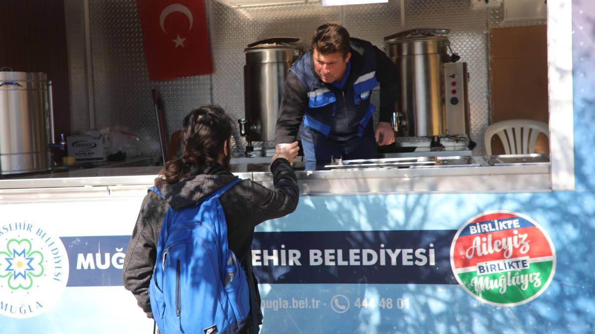 Büyükşehir’den eğitime büyük destek