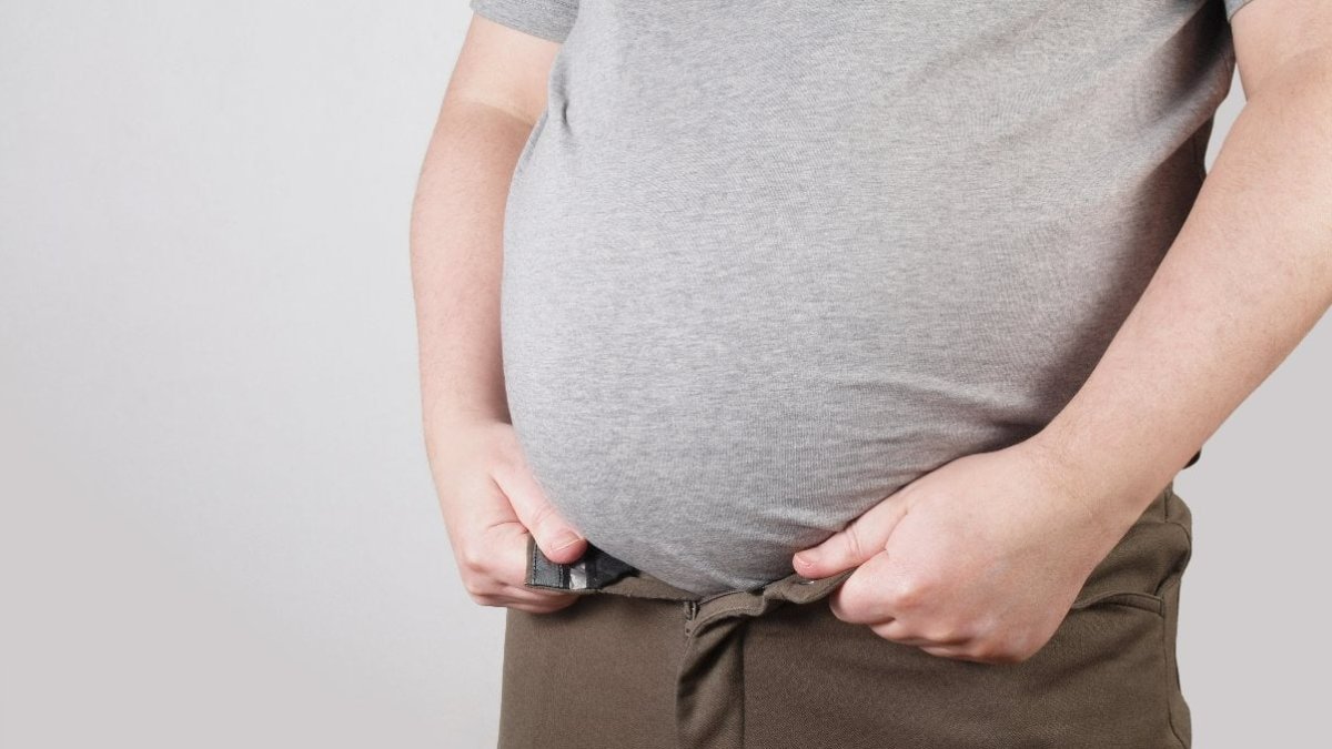 Karında Şişkinlik: Sebepleri, Belirtileri ve Tedavisi