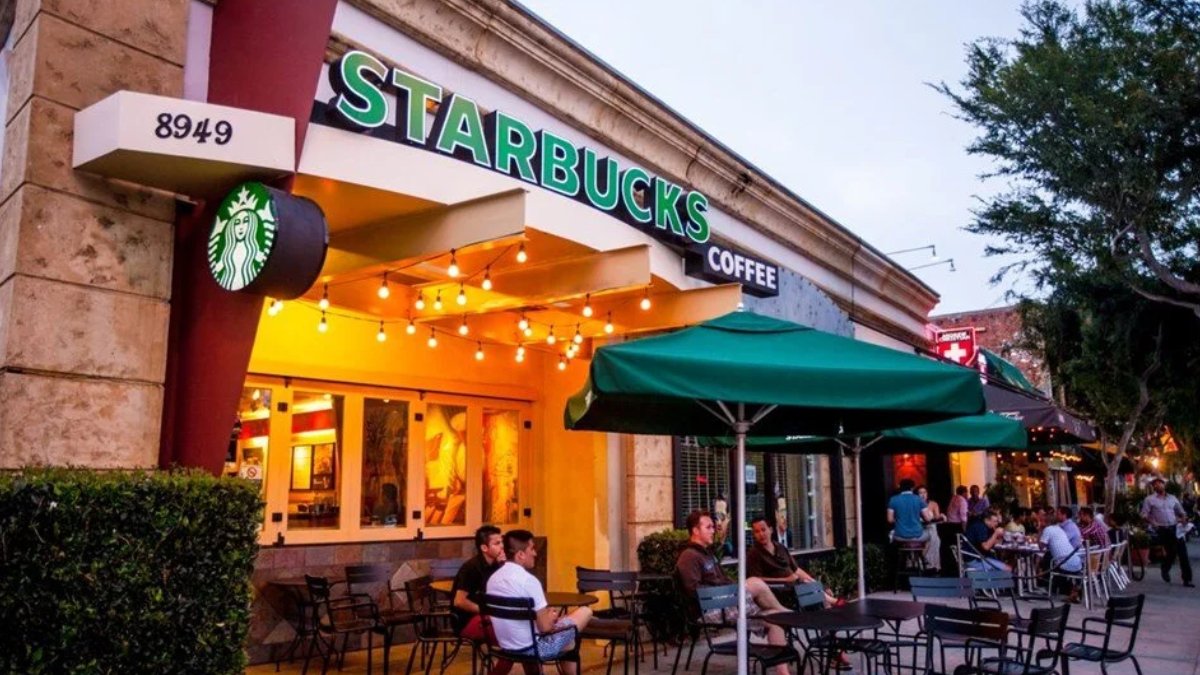 Starbucks o ülkeden çekiliyor