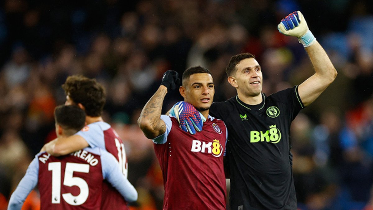 Premier Lig'de Aston Villa konuk ettiği Arsenal'i 1-0 yendi