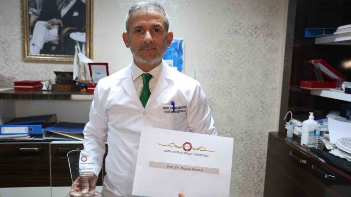 Depremden yılmadı kansere karşı tedavi geliştirdi