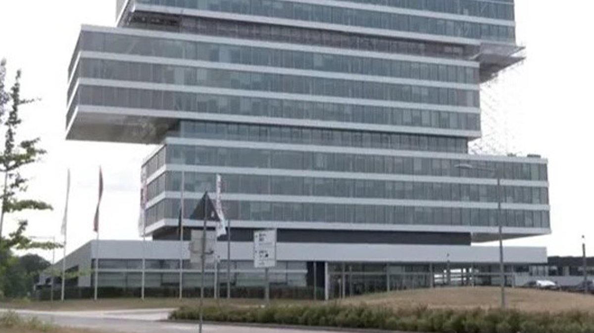 Dev şirket 1500 kişiyi işten çıkaracak