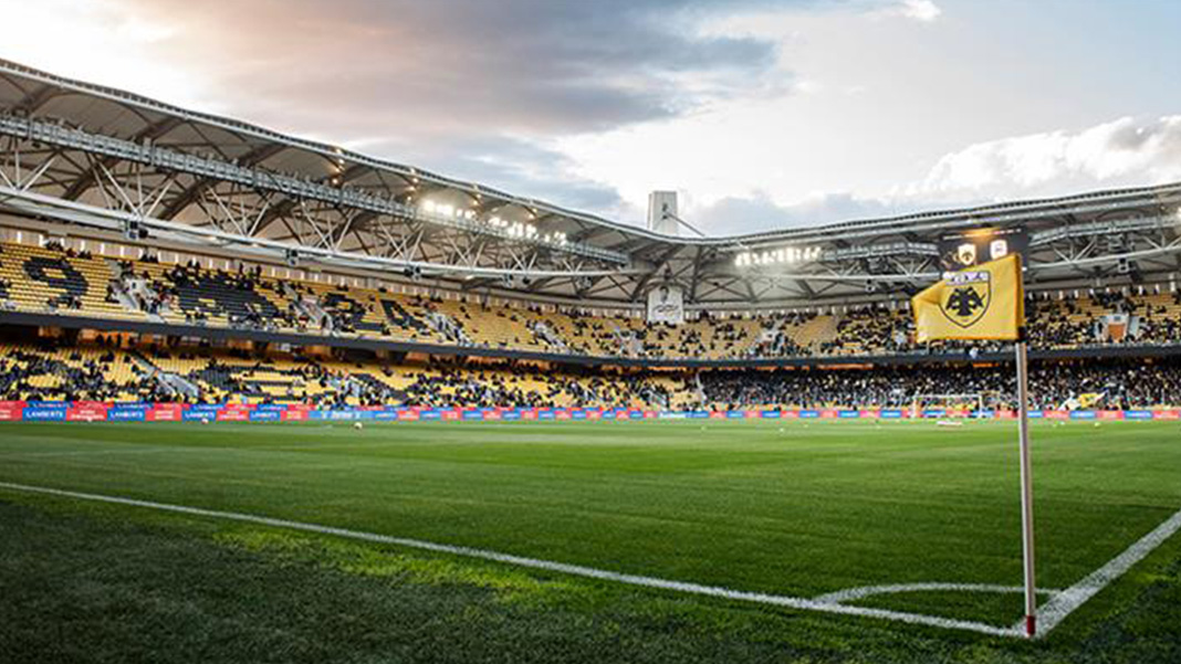 Yunanistan'da maçlar seyircisiz oynanacak