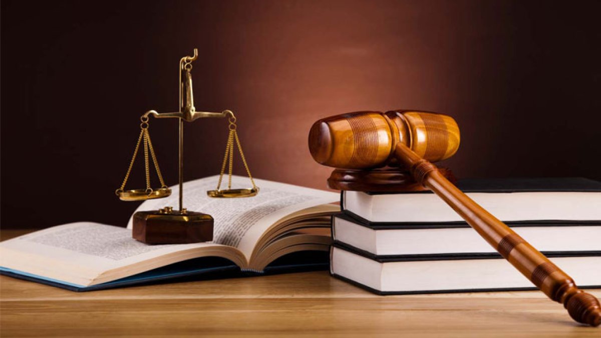 Yasa-kanun ve hakkaniyet-hukuk farkı üzerine